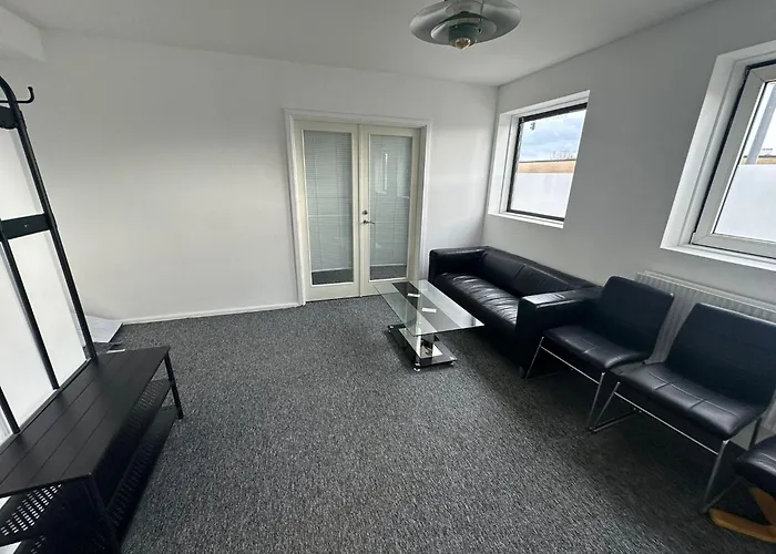 Airport House