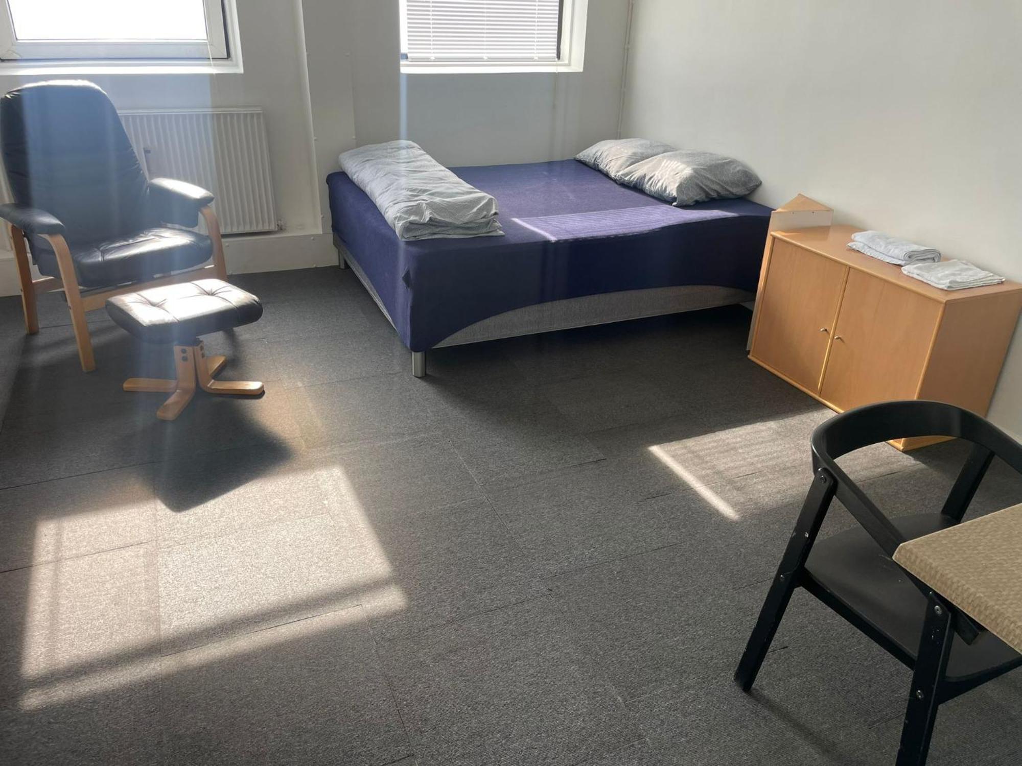 Апартаменты Airport House *